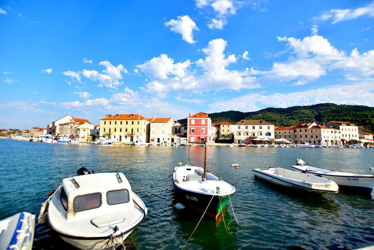 Apartments Sea & Sky Stari Grad  Exterior photo